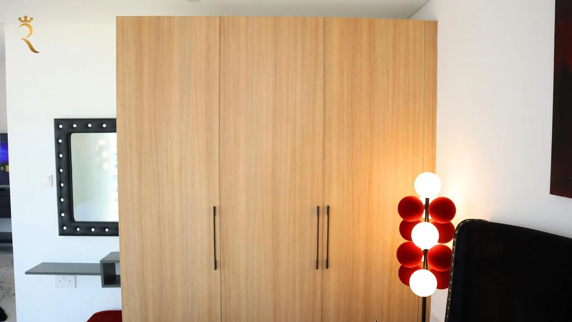 Valentina Studio Transit Apartment In Masdar City Abu Dhabi United Arab Emirates